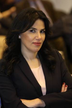 فلسفة الحياة بين الكاتب والفيلسوفة