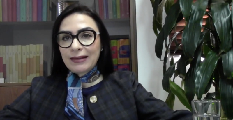 جلسة مع كتّاب الدار - الدكتورة زكيّة نعيمه