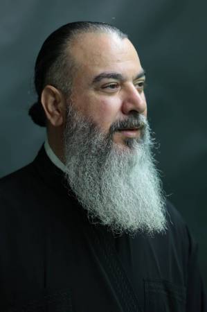 هل ما زلنا بشرًا بعيون غزَّة؟