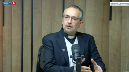 إصدار الأب طوني حمصي اليسوعي الجديد الكنيسة والذكاء الاصطناعي